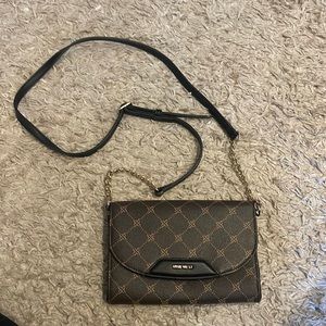 Cross-Body small purse - Nine West